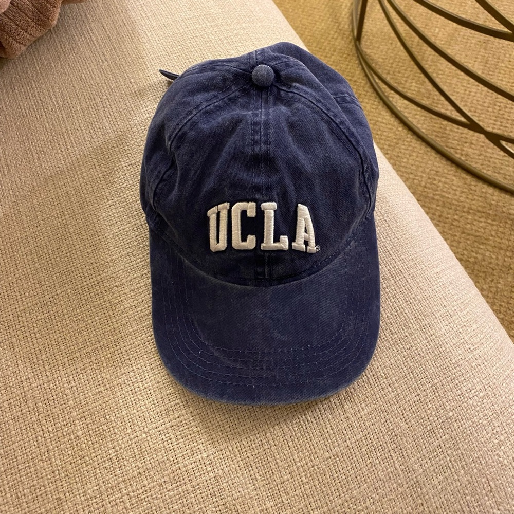 UCLA hat